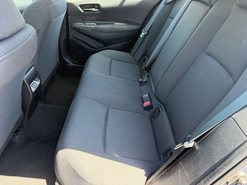 Used 2025 Toyota Corolla LE FWD image 8