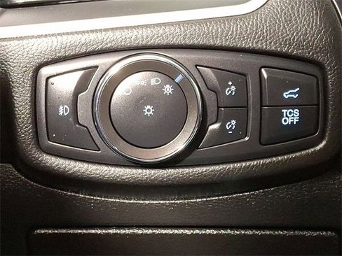 Used 2022 Ford Edge SEL w/ Convenience Package image 23