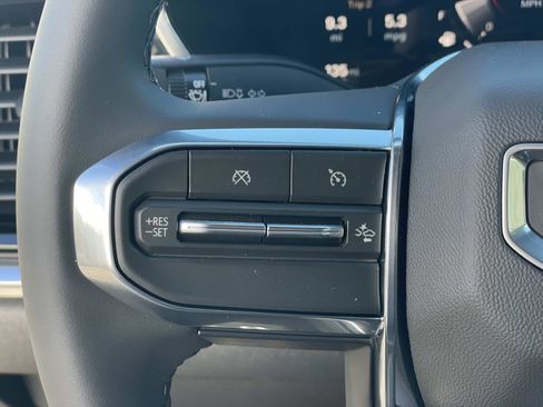 New 2026 GMC Canyon Elevation w/ Convenience Package image 11