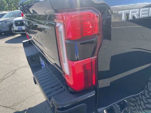 New 2025 Ford F350 Platinum w/ Tremor Off-Road Package image 35