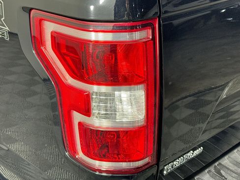 Used 2018 Ford F150 XLT w/ Equipment Group 302A Luxury image 33