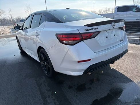 Used 2023 Nissan Sentra SR w/ Midnight Edition Package image 3