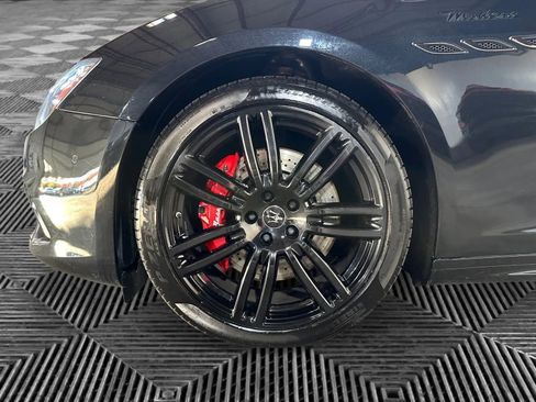 Used 2022 Maserati Ghibli Modena Q4 image 10