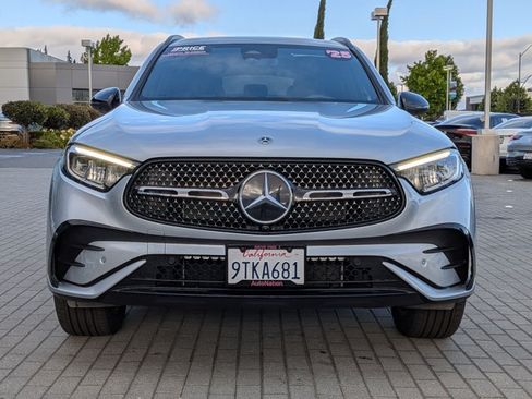 Certified 2025 Mercedes-Benz GLC 300 4MATIC image 2