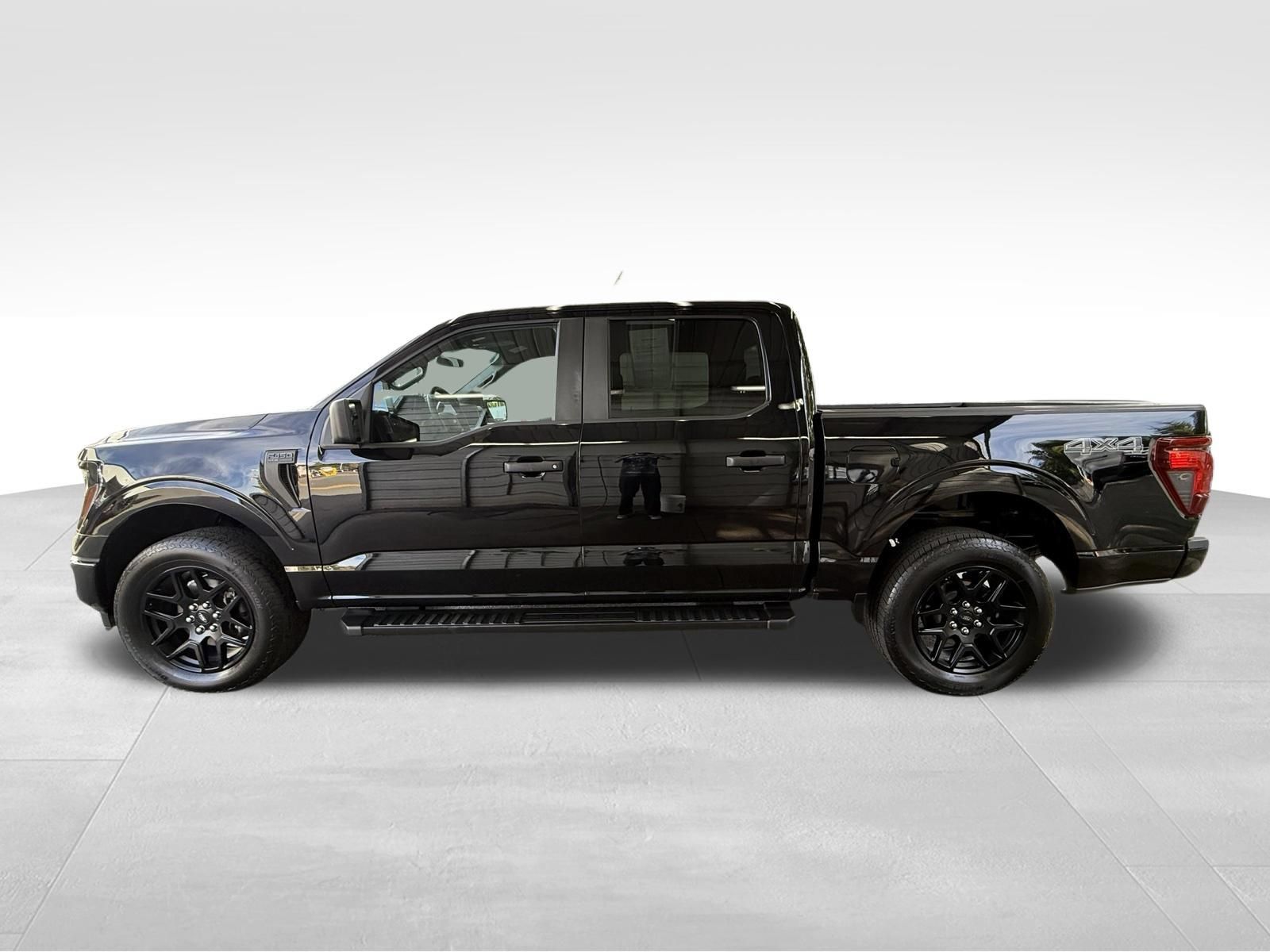 Used 2024 Ford F150 STX w/ STX Black Appearance Package AWD/4WD image 9