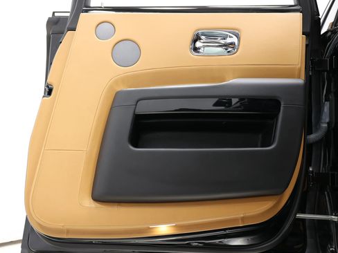 Used 2017 Rolls-Royce Ghost Series II Sedan 4D image 65