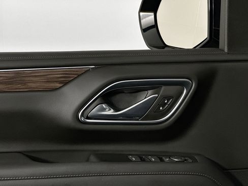 Used 2022 Chevrolet Tahoe LS w/ Driver Alert Package image 17