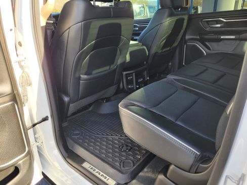 Used 2021 RAM 1500 Laramie image 13