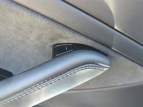 Used 2019 Tesla Model 3 Standard Range Plus RWD image 27