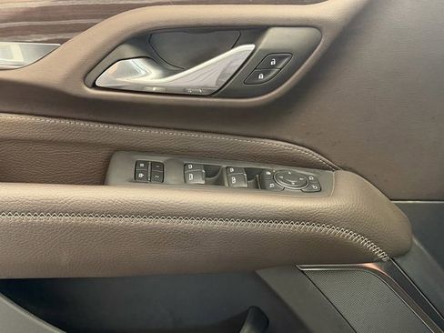 Used 2024 GMC Yukon Denali w/ Denali Reserve Package AWD/4WD image 23