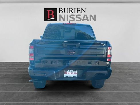 Used 2025 Nissan Frontier PRO-4X w/ Interior Protection Package AWD/4WD image 4