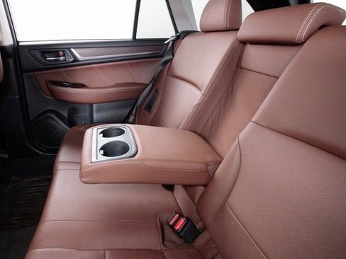 Used 2018 Subaru Outback 2.5i Touring image 26