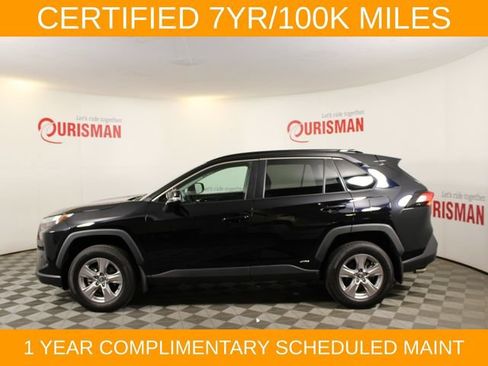 Used 2025 Toyota RAV4 XLE AWD/4WD image 4