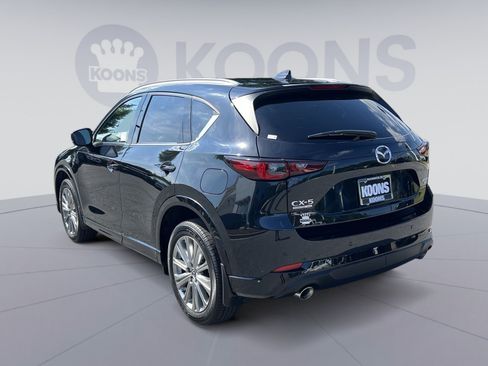 Used 2023 MAZDA CX-5 Signature AWD/4WD image 4