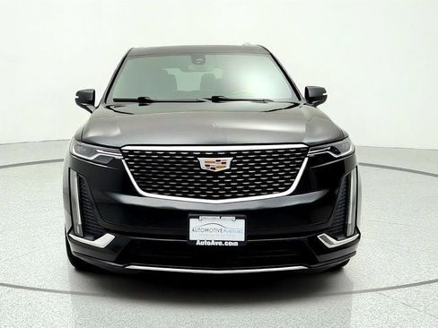 Used 2022 Cadillac XT6 Luxury AWD/4WD image 2
