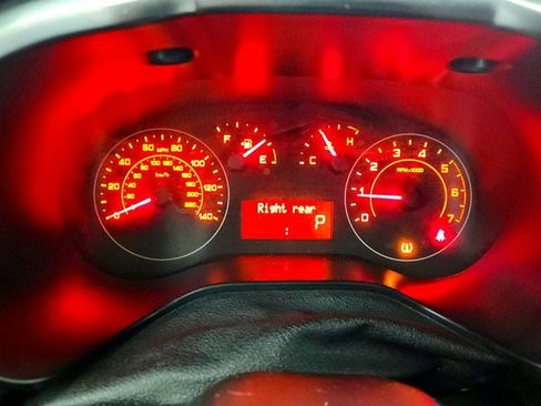 Used 2018 RAM ProMaster City Tradesman image 13