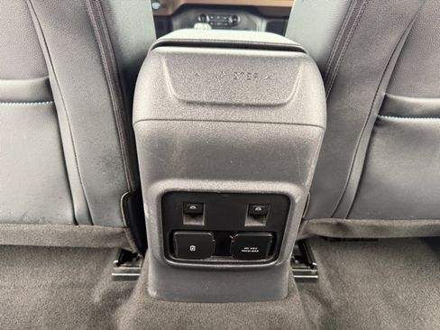 Used 2023 Ford Bronco Outer Banks AWD/4WD image 34