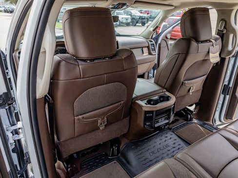 Used 2025 RAM 2500 Limited image 35