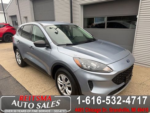 Used 2022 Ford Escape S AWD/4WD image 1