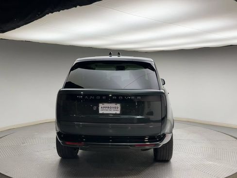 Used 2025 Land Rover Range Rover Autobiography AWD/4WD image 3