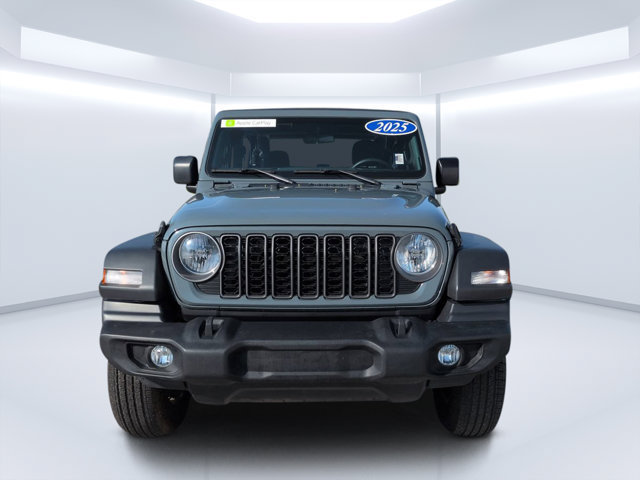 Used 2025 Jeep Wrangler Sport AWD/4WD image 8