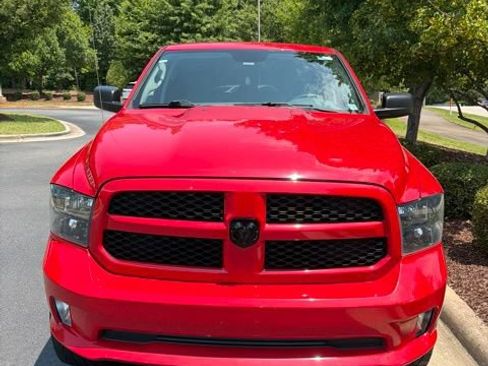 Used 2018 RAM 1500 Express w/ Express Value Package AWD/4WD image 1