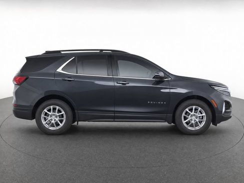 Used 2023 Chevrolet Equinox LT FWD image 7