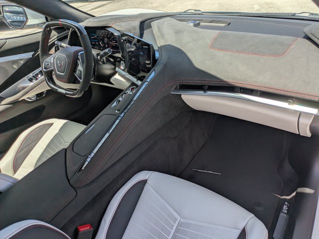 Used 2023 Chevrolet Corvette Z06 RWD image 15
