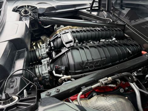 Used 2024 Chevrolet Corvette Z06 image 28