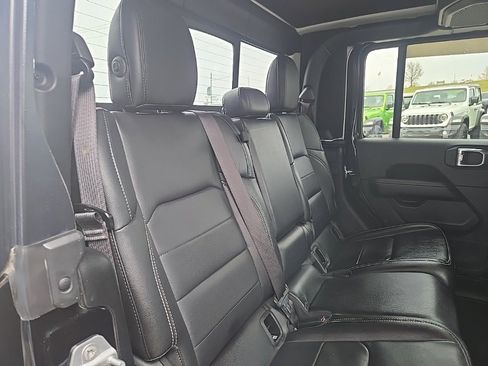 Used 2021 Jeep Gladiator Overland w/ Popular Equipment Package image 87