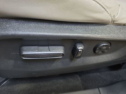 Used 2018 Honda CR-V Touring image 35