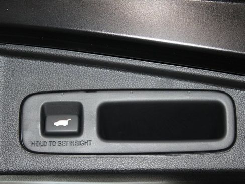 Used 2022 Honda CR-V Touring image 46