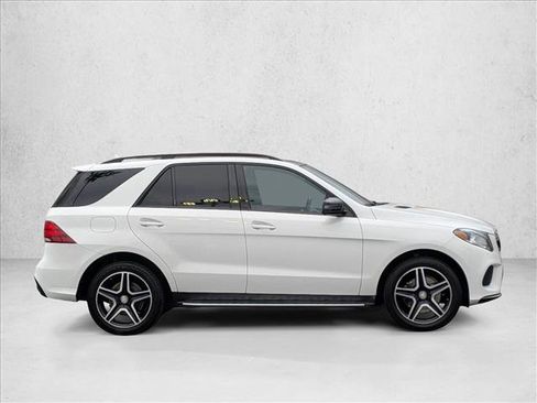 Used 2016 Mercedes-Benz GLE 350 image 4