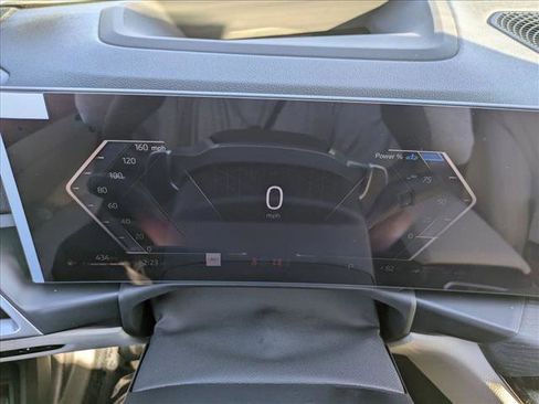 New 2026 BMW 330i Sedan w/ Premium Package image 11