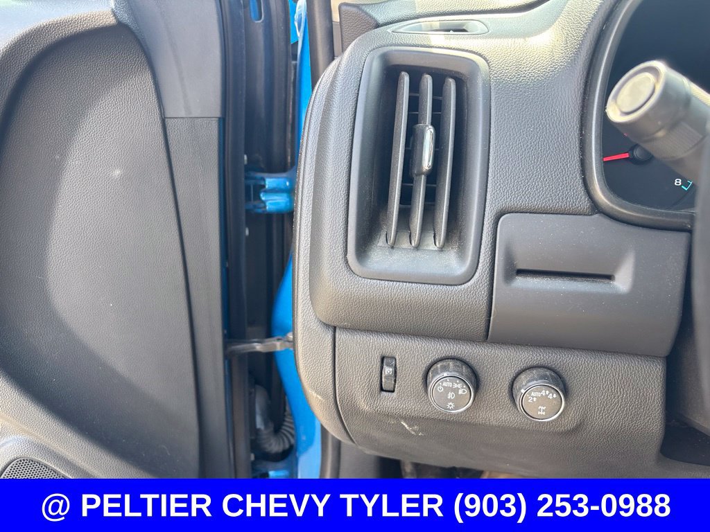 Used 2021 Chevrolet Colorado LT w/ Safety Package AWD/4WD image 13