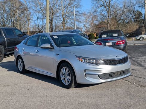 Used 2016 Kia Optima LX FWD image 1