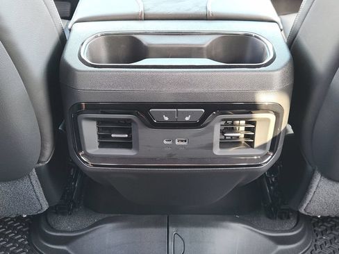 Used 2026 GMC Sierra 1500 AT4X w/ LPO, Black Badging Package AWD/4WD image 31