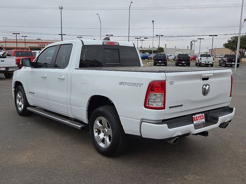 Used 2020 RAM 1500 Big Horn RWD image 3