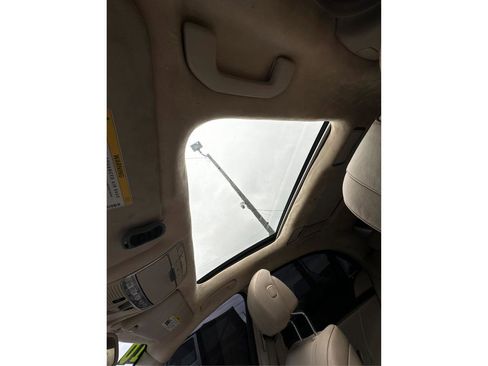 Used 2016 Mercedes-Benz S 550 Sedan image 20