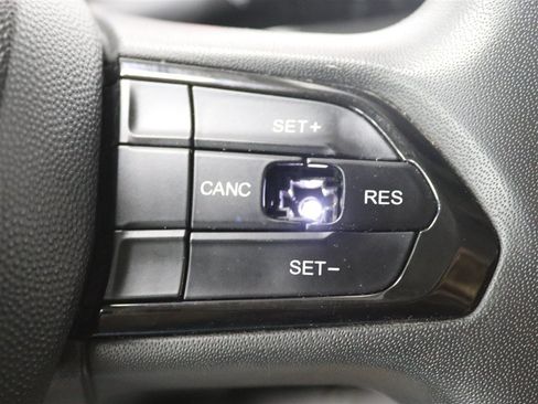 Used 2023 RAM ProMaster 2500 FWD image 32