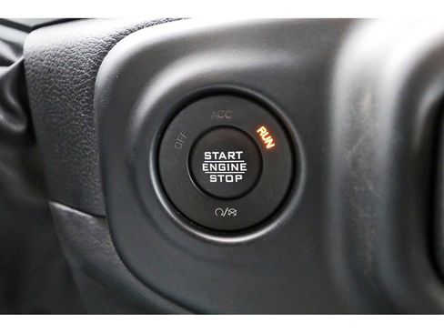 Used 2023 Jeep Wrangler Unlimited Sahara AWD/4WD image 25