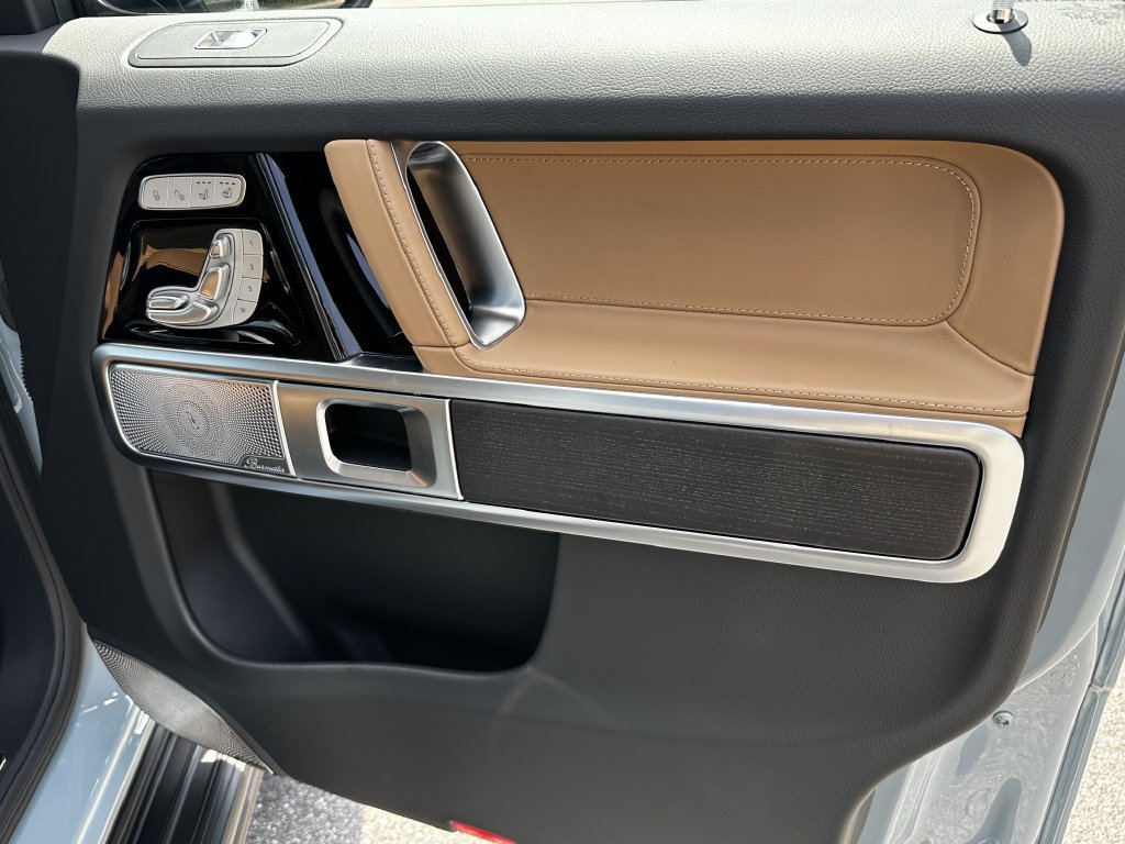 New 2027 Mercedes-Benz G 580 e image 16