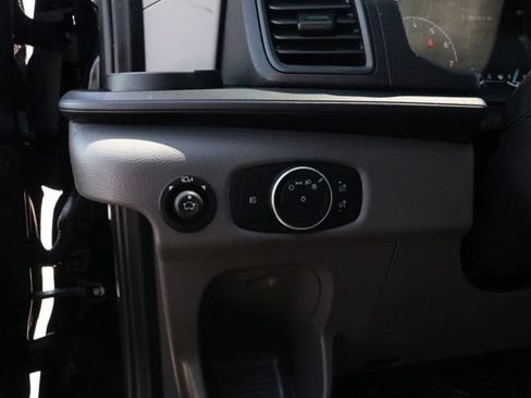 Used 2020 Ford Transit 350 XLT RWD image 15