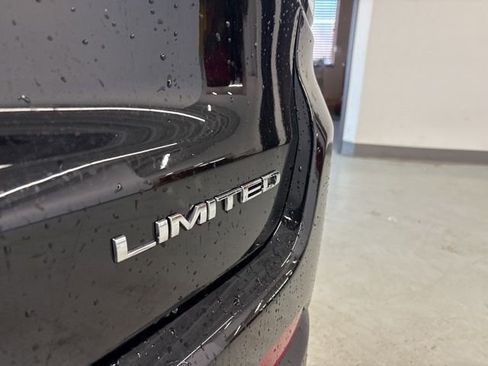 New 2026 Jeep Compass Limited image 8