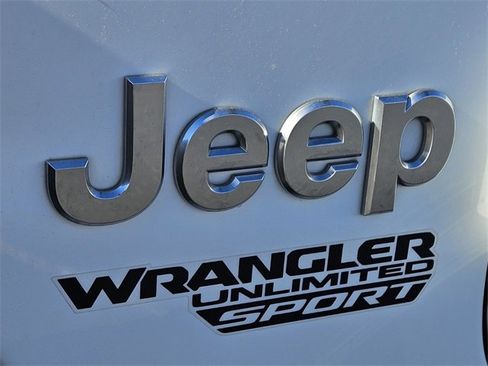 Used 2019 Jeep Wrangler Unlimited Sport S image 15