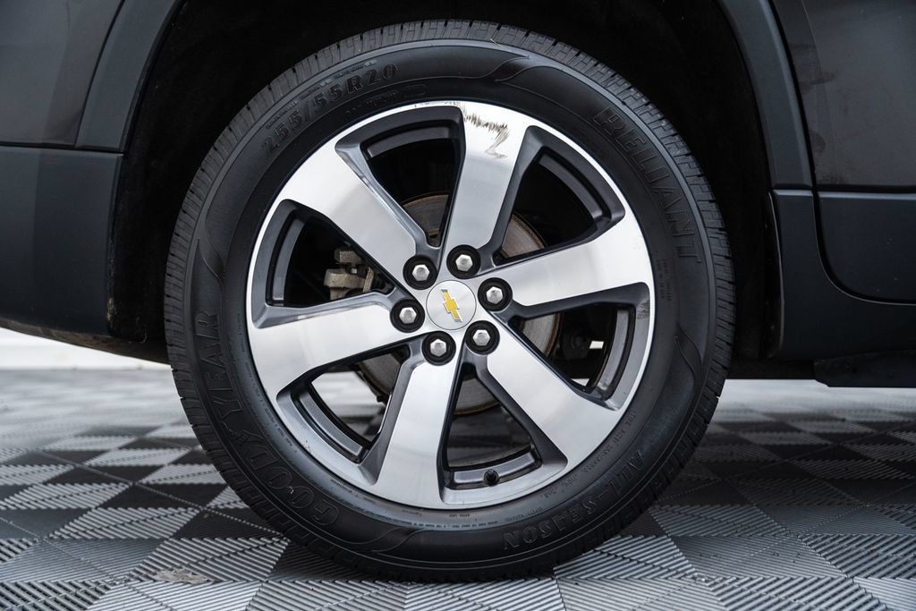 Used 2018 Chevrolet Traverse LT AWD/4WD image 20