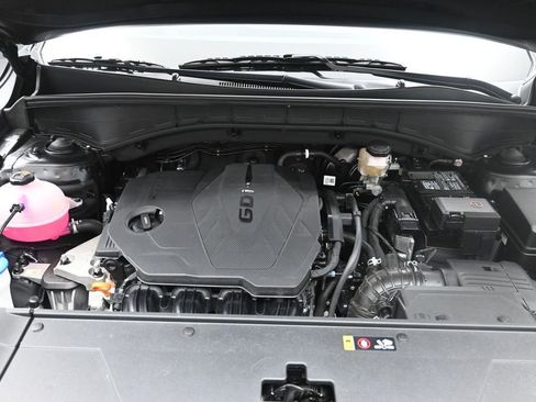 Used 2025 Kia Sorento S w/ Panoramic Sunroof Package FWD image 38