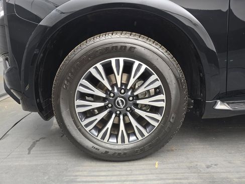 Used 2024 Nissan Armada SL w/ Midnight Edition Package image 12