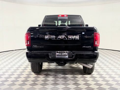 Used 2025 RAM 2500 Limited AWD/4WD image 10