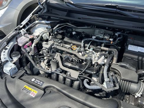 Used 2025 Toyota Corolla LE image 25